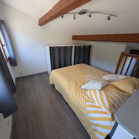 Duplex "La Belle Vue " Lägenhet Entrevaux Exteriör bild